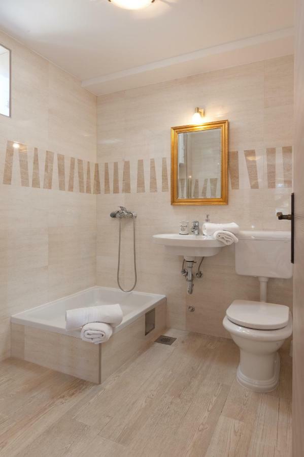 Вилла House Pasalich Тучепи Экстерьер фото