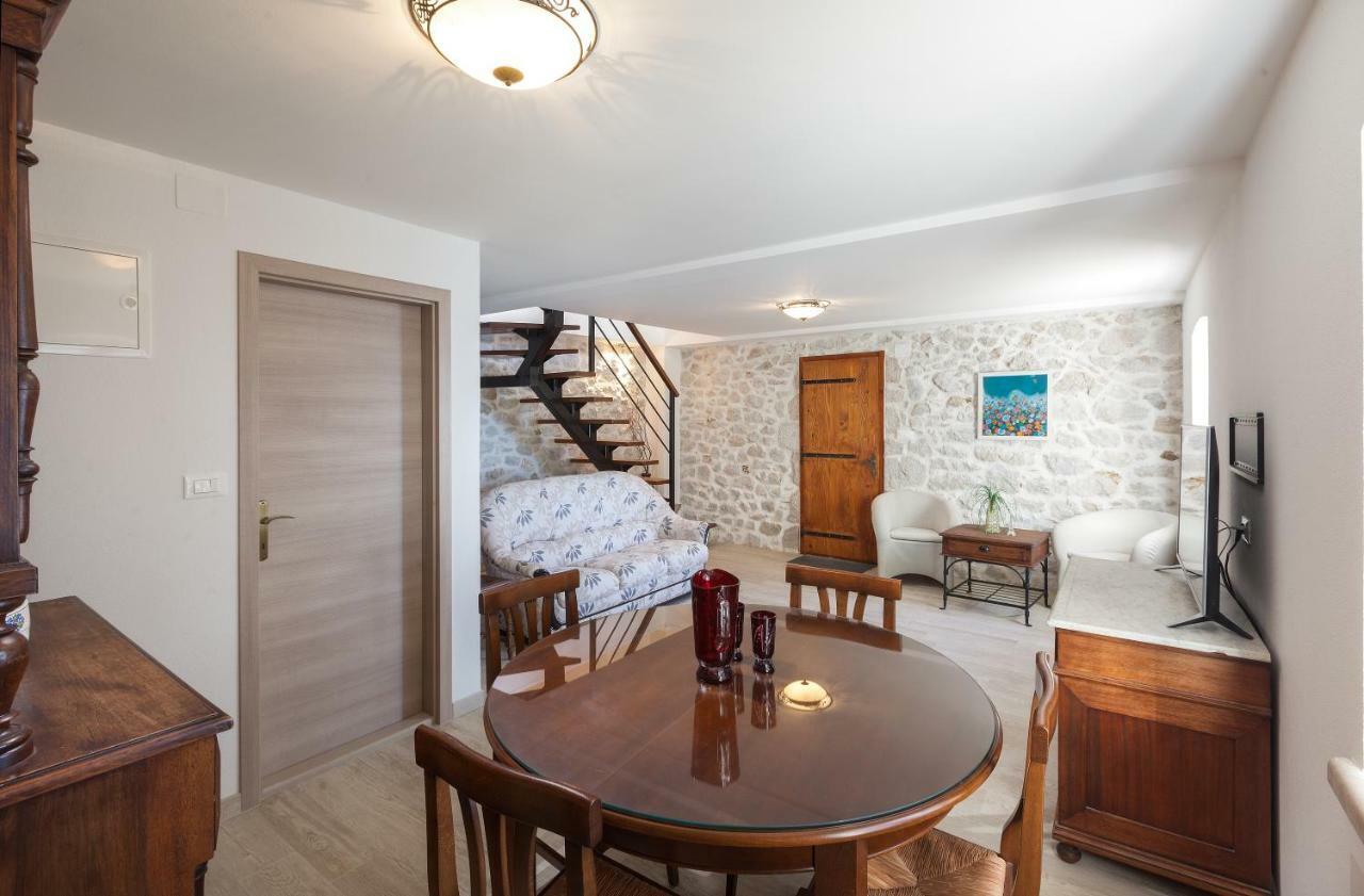 Вилла House Pasalich Тучепи Экстерьер фото